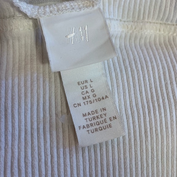 Off The Shoulder Shirt | H&M - Picture 2 of 3